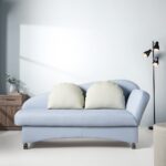 Lichtblauwe moby curv in slaapkamer